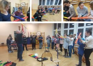 Kolaż przedstawiający uczestników warsztatów muzycznych podczas zajęć.